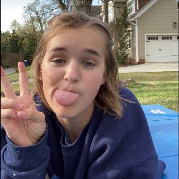 Meet your Posher, Darian - Picture 1 of 1